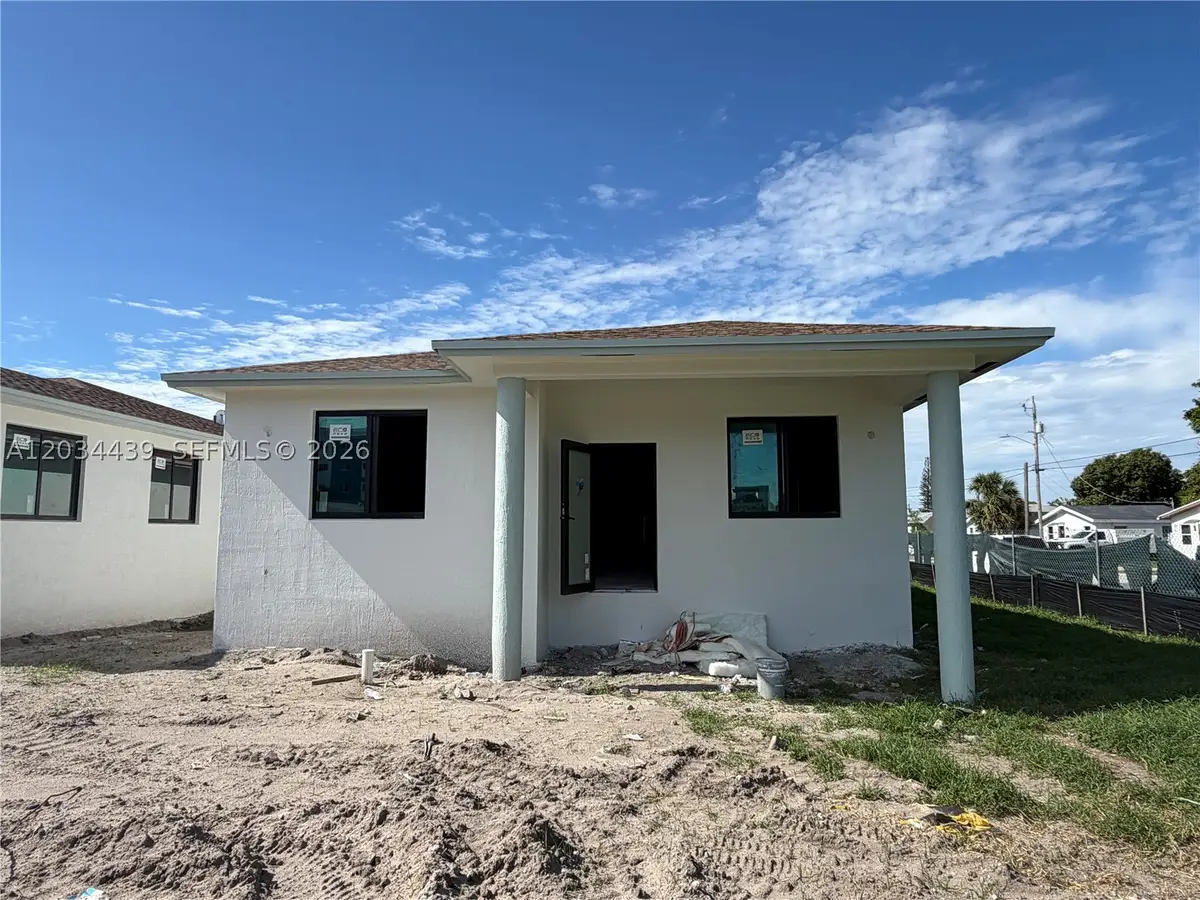 344 NW 11th St, Pompano Beach, FL 33060 - #1