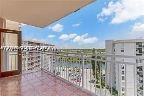 2025 NE 164th St #904, North Miami Beach, FL 33162