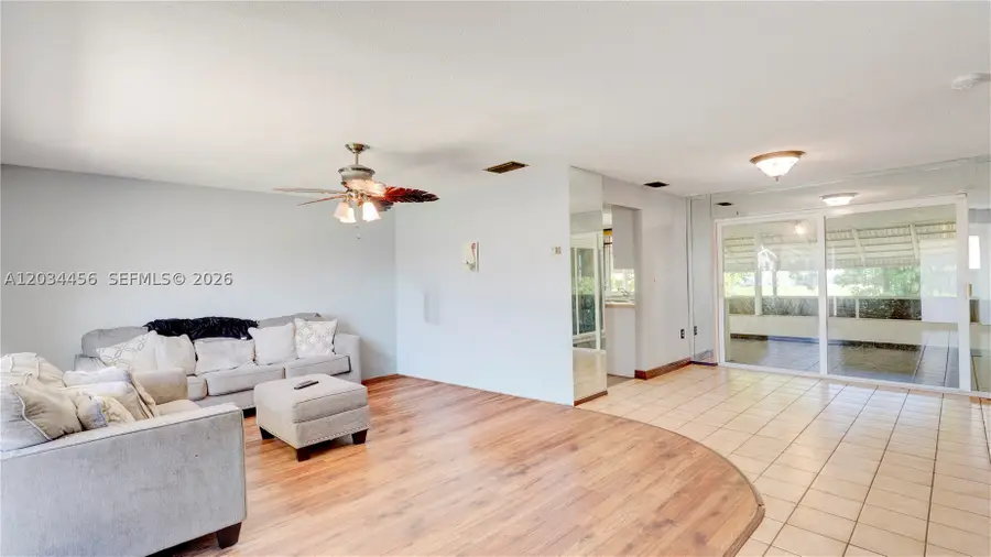 6801 NW 25th Ct, Sunrise, FL 33313 - #2