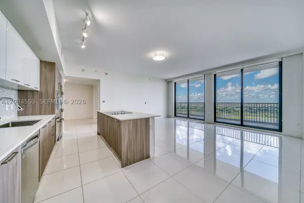 5252 NW 85th Ave #PH2004, Doral, FL 33178