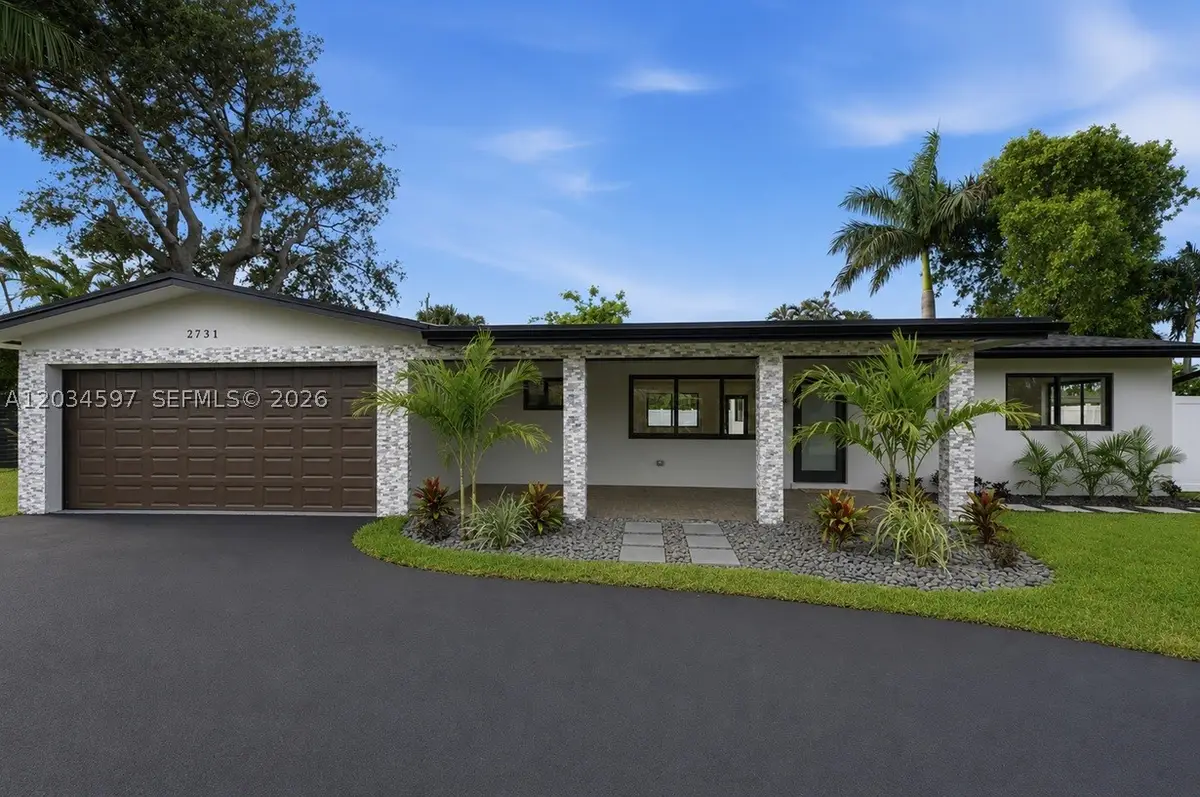2731 NE 52nd St, Lighthouse Point, FL 33064 - #1