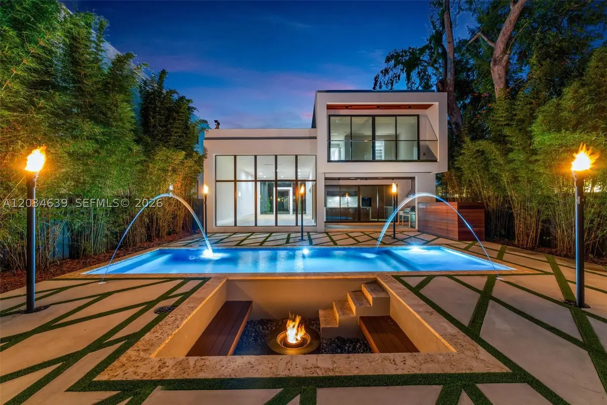 43 NW 42nd St, Miami, FL 33127 - #1