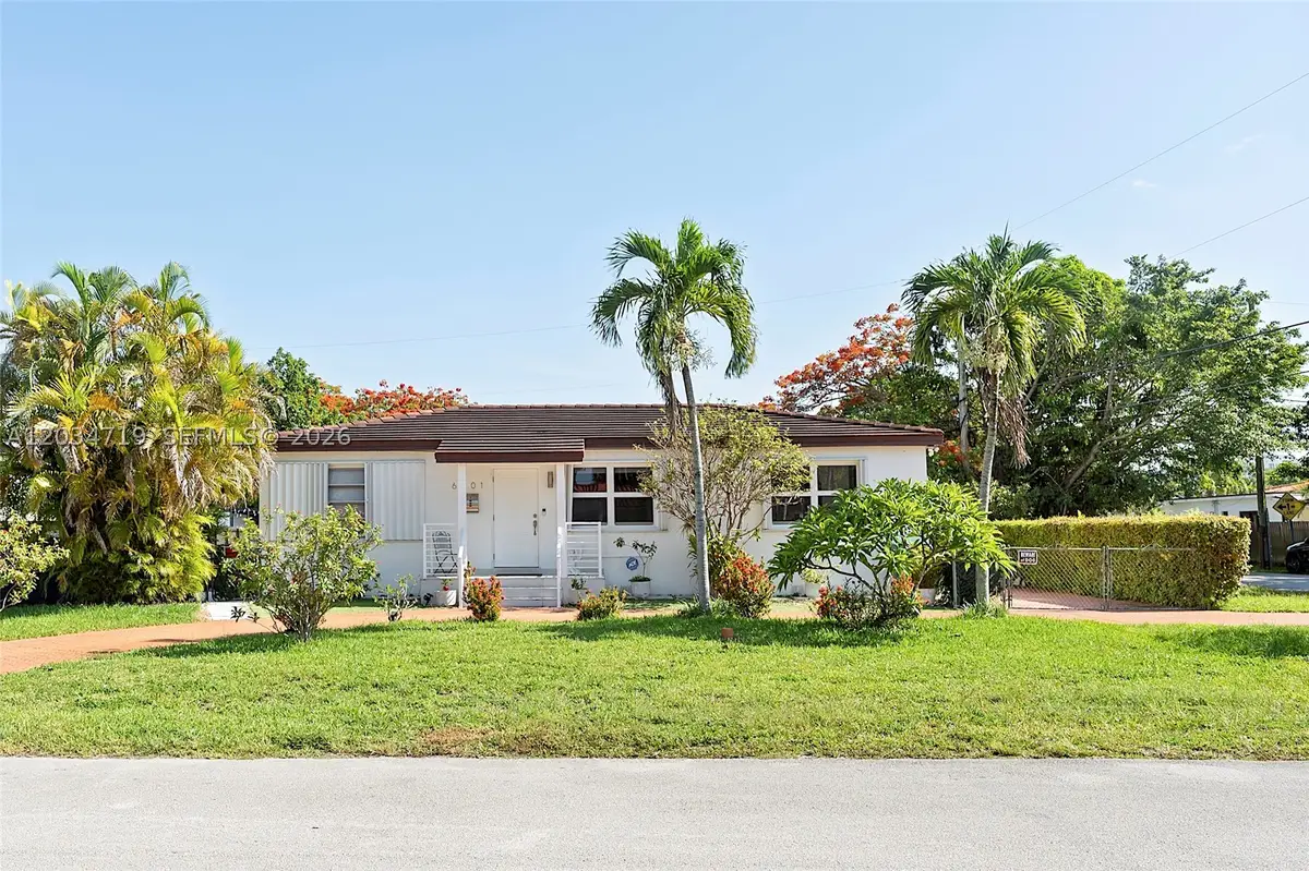 6801 SW 27th St, Miami, FL 33155 - #1