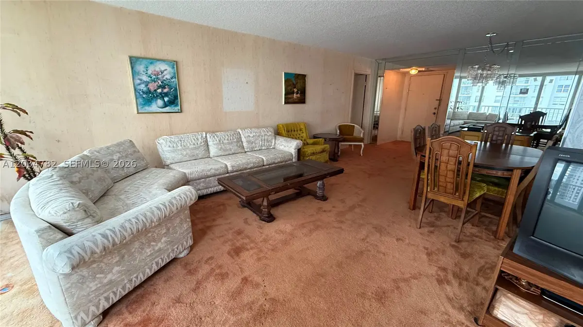 231 174th St #911, Sunny Isles Beach, FL 33160 - #1