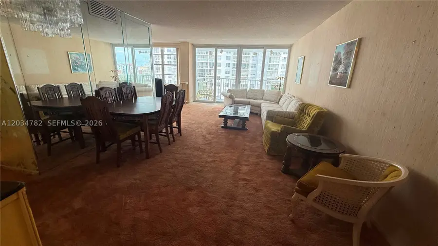 231 174th St #911, Sunny Isles Beach, FL 33160 - #3