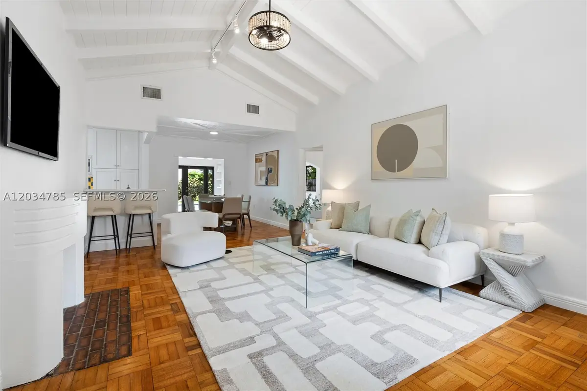 4531 Sheridan Ave, Miami Beach, FL 33140 - #1