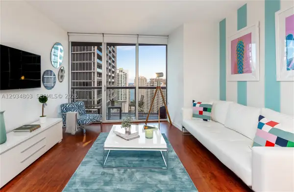 485 Brickell Ave #3211, Miami, FL 33131