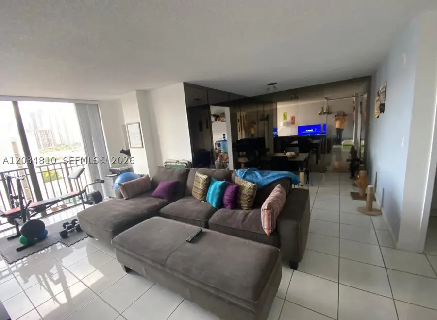 16909 N Bay Rd #1009, Sunny Isles Beach, FL 33160 - #2