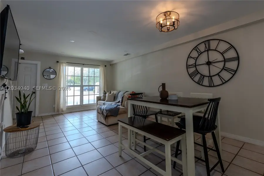 2836 S Edgehill Ln, Cooper City, FL 33026 - #3