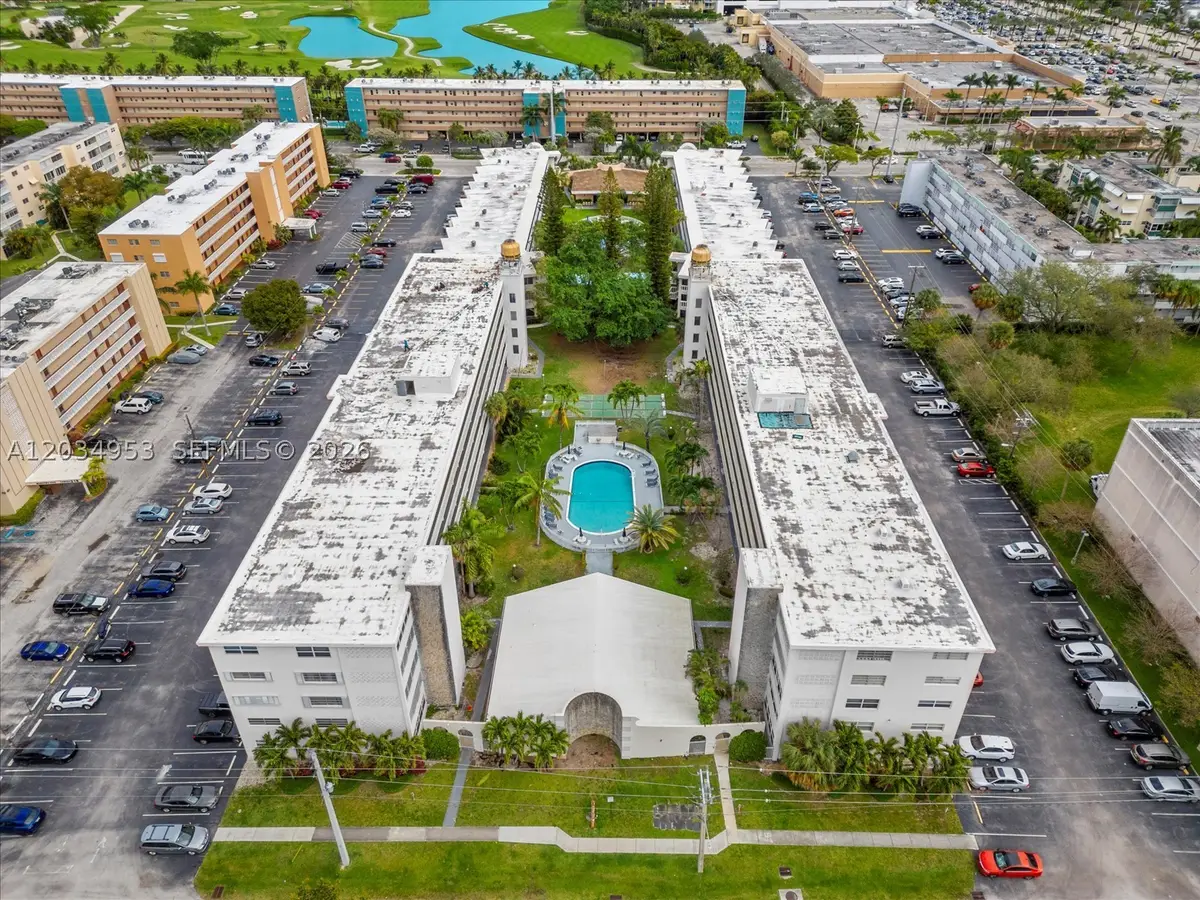 200 NE 12th Ave #7C, Hallandale Beach, FL 33009 - #1