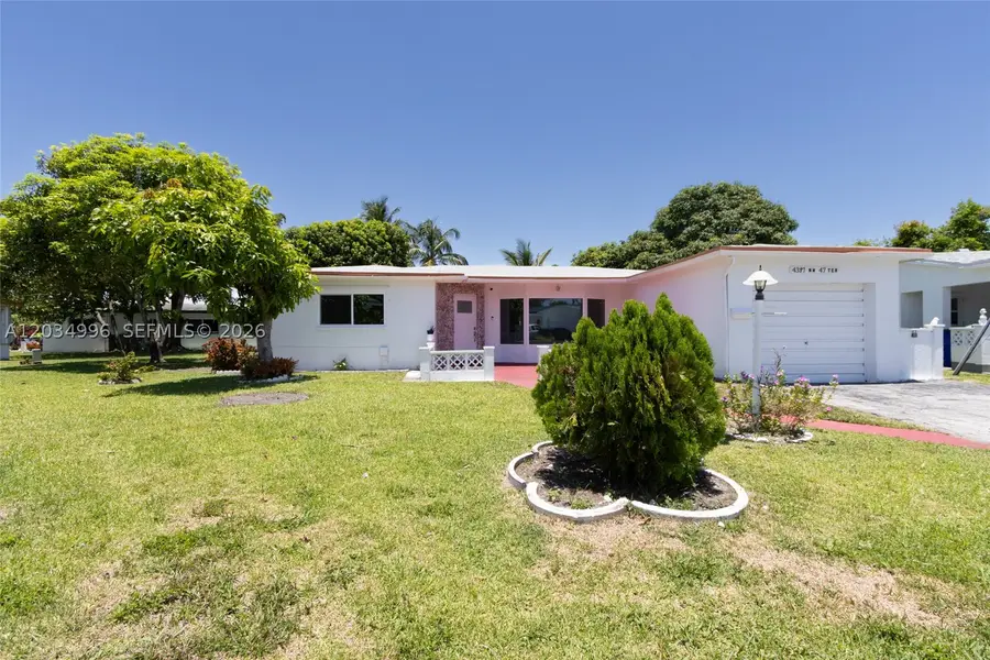4397 NW 47th Ter, Lauderdale Lakes, FL 33319 - #3
