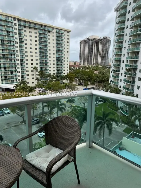 19380 Collins Ave #707, Sunny Isles Beach, FL 33160