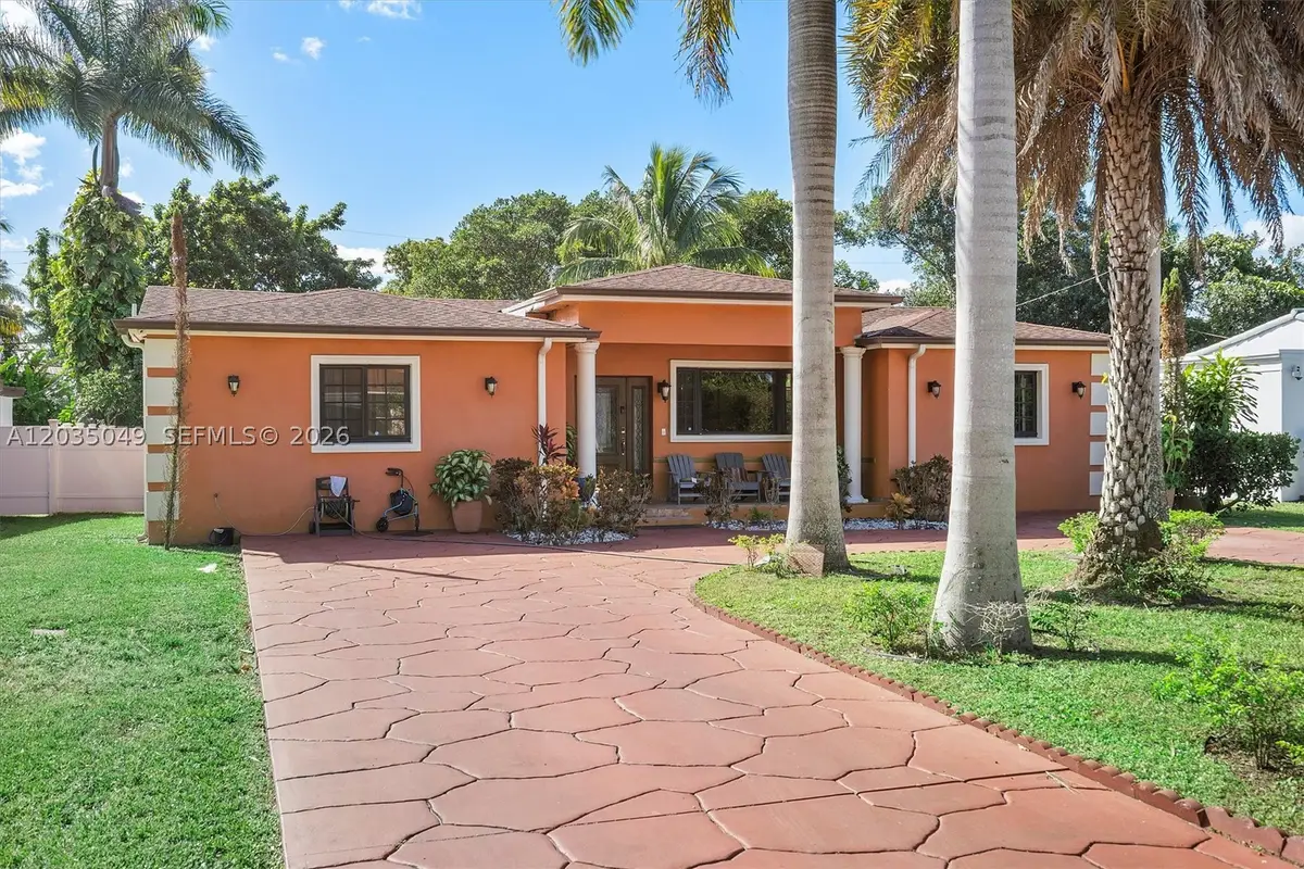 348 NE 118th St, Miami, FL 33161 - #1