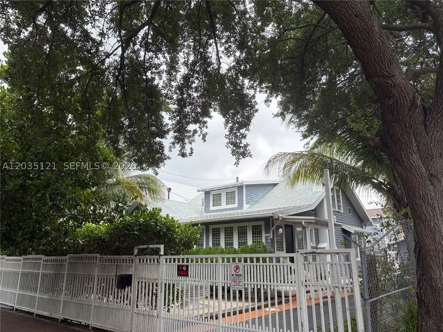 840 SW 13th Ave, Miami, FL 33135 - #2
