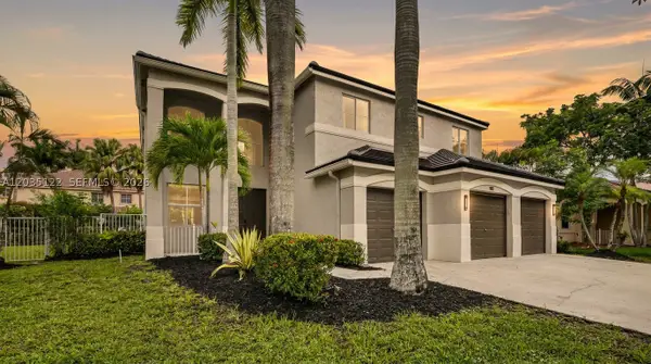 841 Lavender Cir, Weston, FL 33327