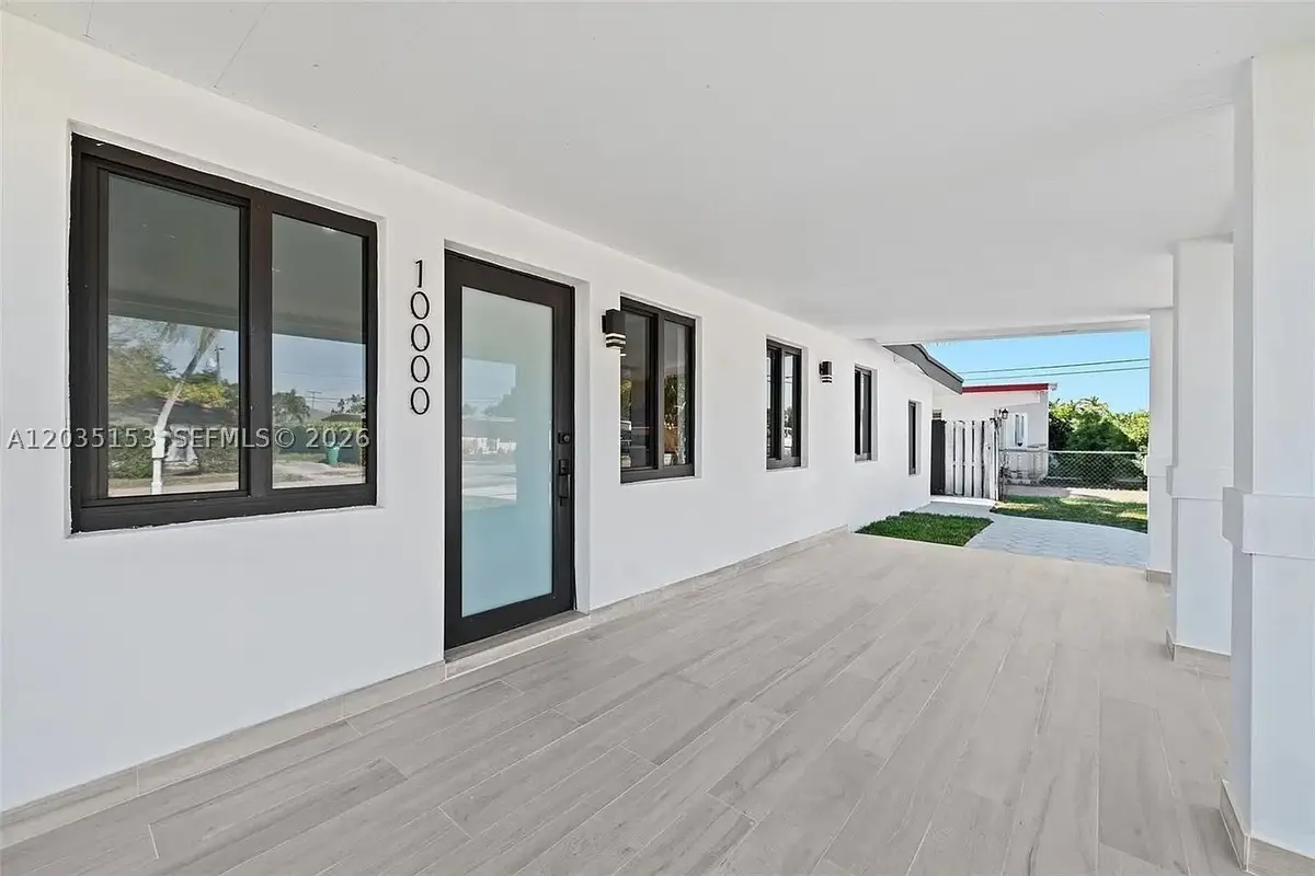 10000 SW 43rd St, Miami, FL 33165 - #1