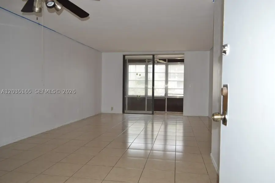 2821 Somerset Dr #117, Lauderdale Lakes, FL 33311 - #2