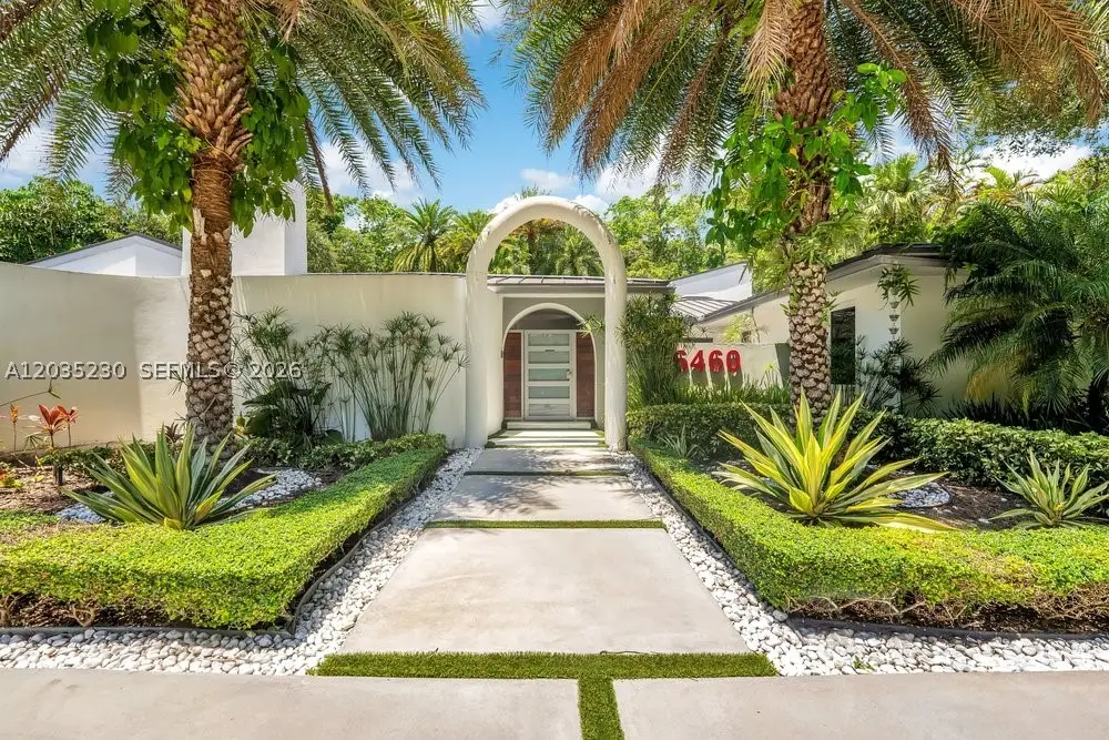 6460 SW 133rd Dr, Pinecrest, FL 33156 - #1