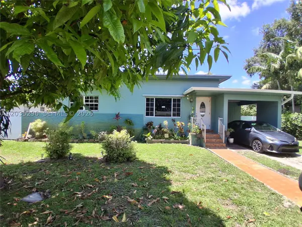220 NW 150th St, Miami, FL 33168