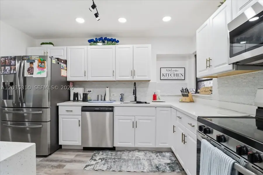 7551 Polk St, Hollywood, FL 33024 - #2
