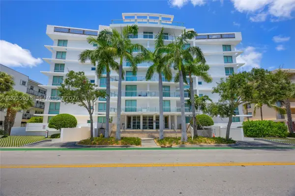 9400 W Bay Harbor Dr #101, Bay Harbor Islands, FL 33154