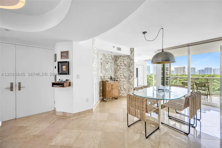 19333 Collins Ave #709, Sunny Isles Beach, FL 33160 - #2