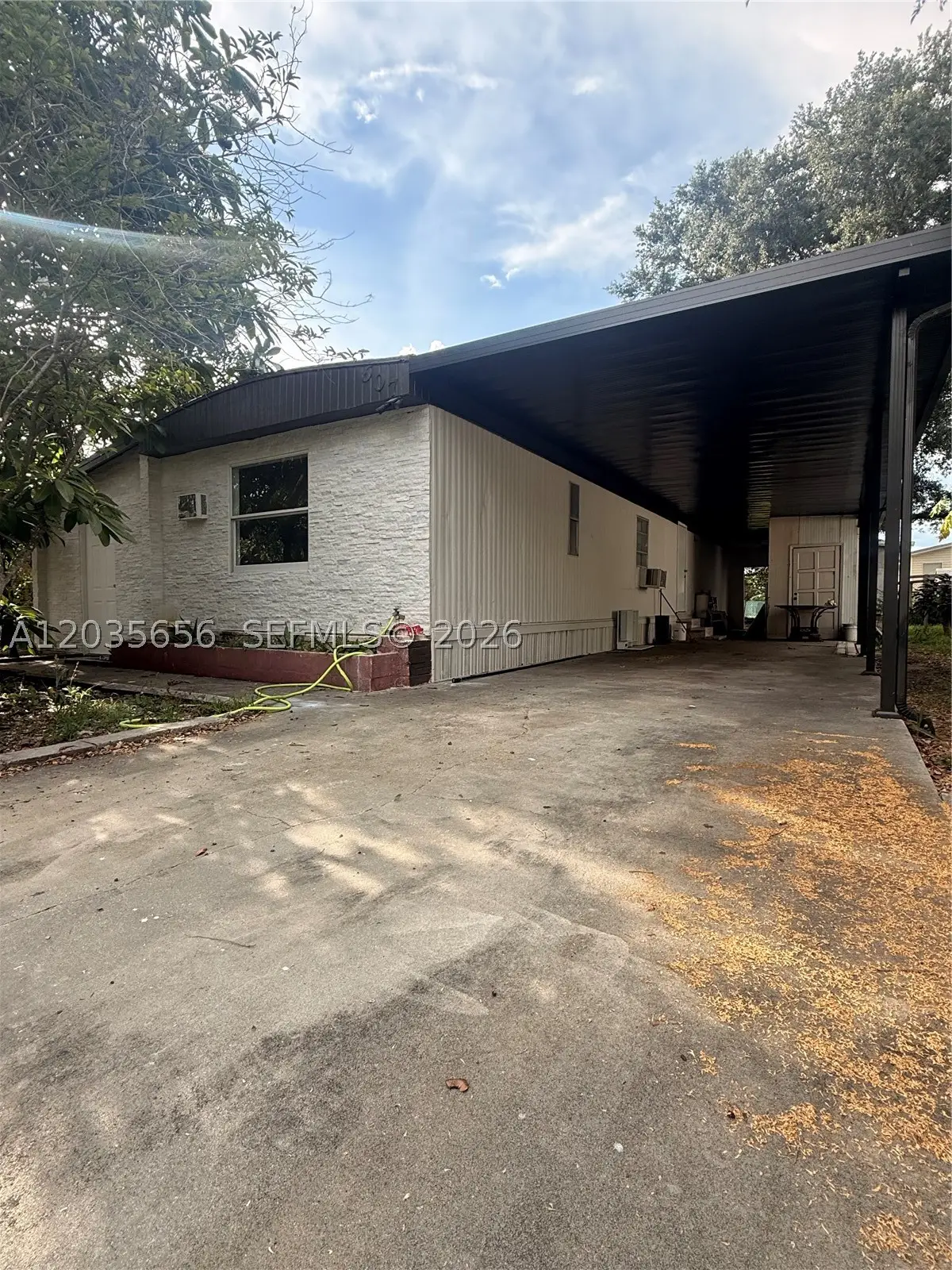 607 Sabal Ave, Clewiston, FL 33440 - #1