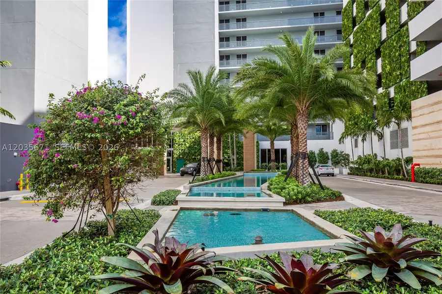 16385 Biscayne Blvd #1805, North Miami Beach, FL 33160 - #3