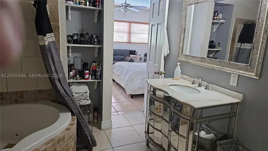6895 Tamiami Canal Rd, Miami, FL 33126 - #3