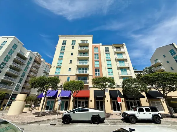 7275 SW 90th St #C313, Miami, FL 33156