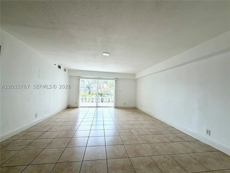 4271 NW 5th St #128, Plantation, FL 33317 - #2