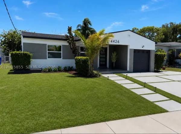 2426 Arthur St, Hollywood, FL 33020