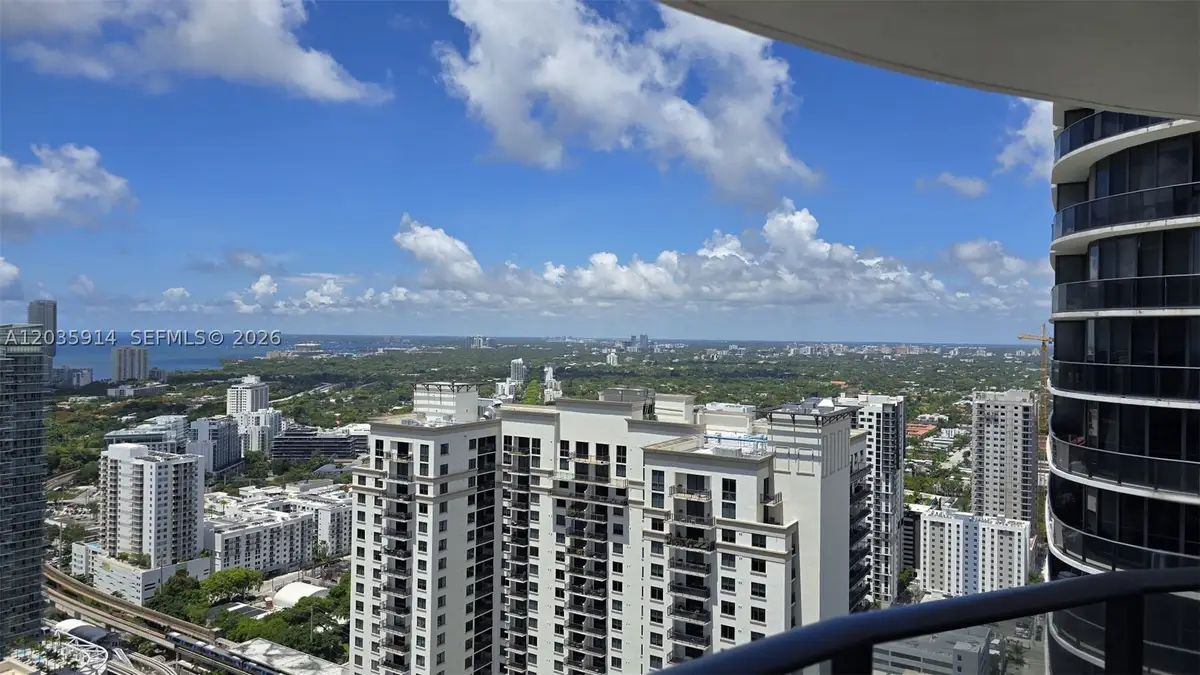 45 SW 9th St #3906, Miami, FL 33130 - #1