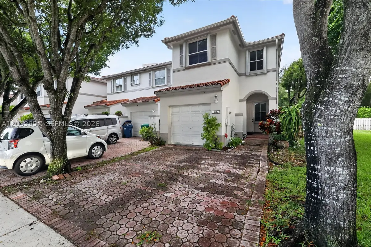 11042 NW 43rd Ter, Doral, FL 33178 - #1