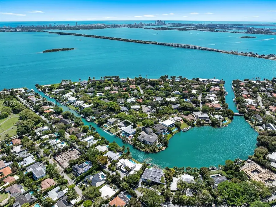 655 Buttonwood Ln, Miami, FL 33137 - #3
