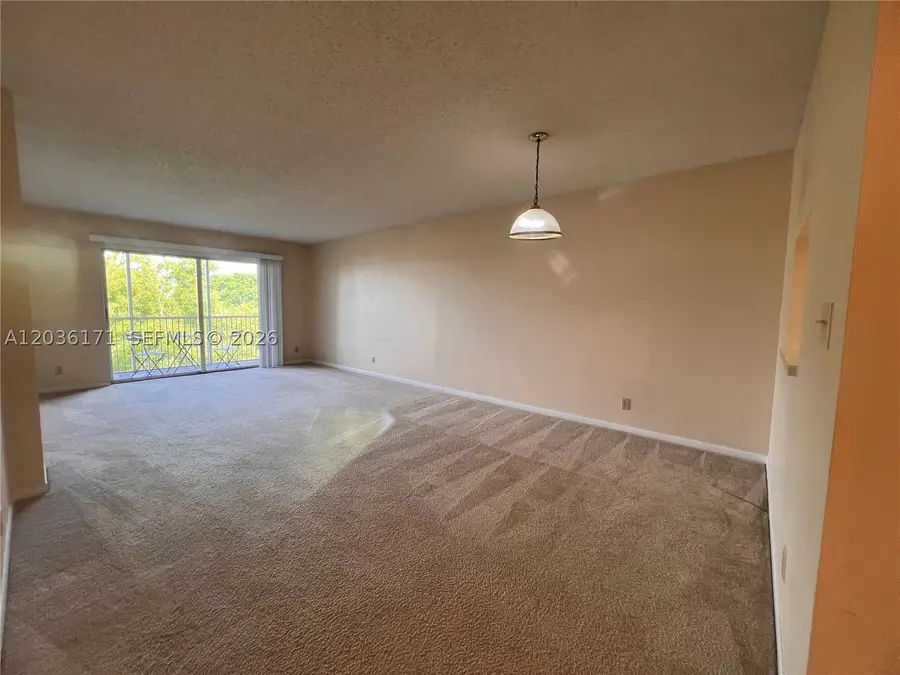 1075 Riverside Dr #505, Coral Springs, FL 33071 - #3