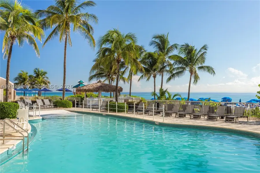 17375 Collins Ave #905, Sunny Isles Beach, FL 33160 - #2
