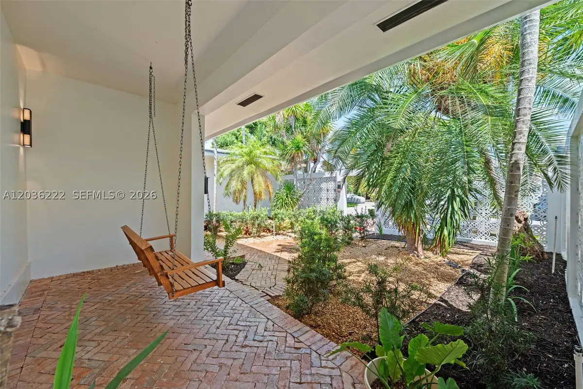 11530 NE 22nd Dr, North Miami, FL 33181 - #1