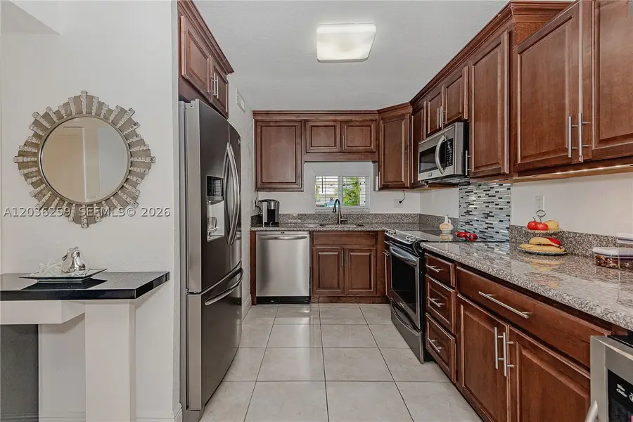 9410 N Hollybrook Lake Dr #11-109, Pembroke Pines, FL 33025 - #3
