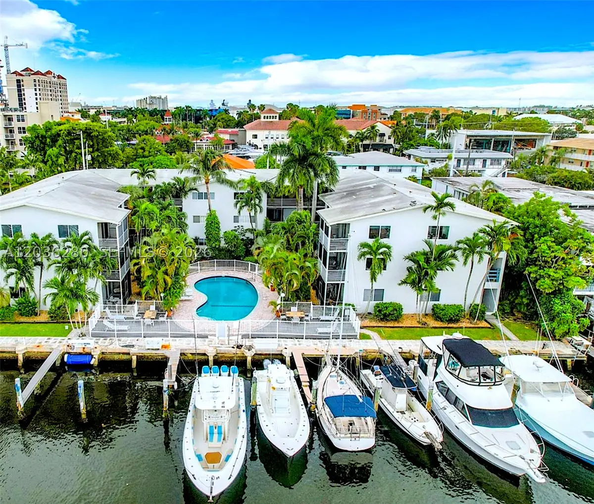 1535 SE 15th St #304, Fort Lauderdale, FL 33316 - #1