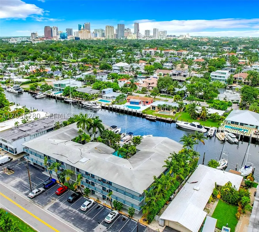 1535 SE 15th St #304, Fort Lauderdale, FL 33316 - #2