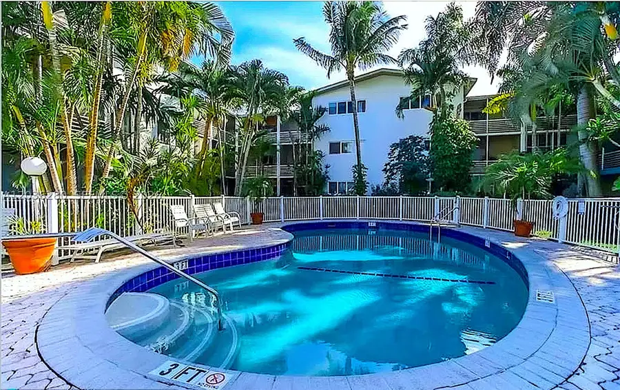 1535 SE 15th St #304, Fort Lauderdale, FL 33316 - #3