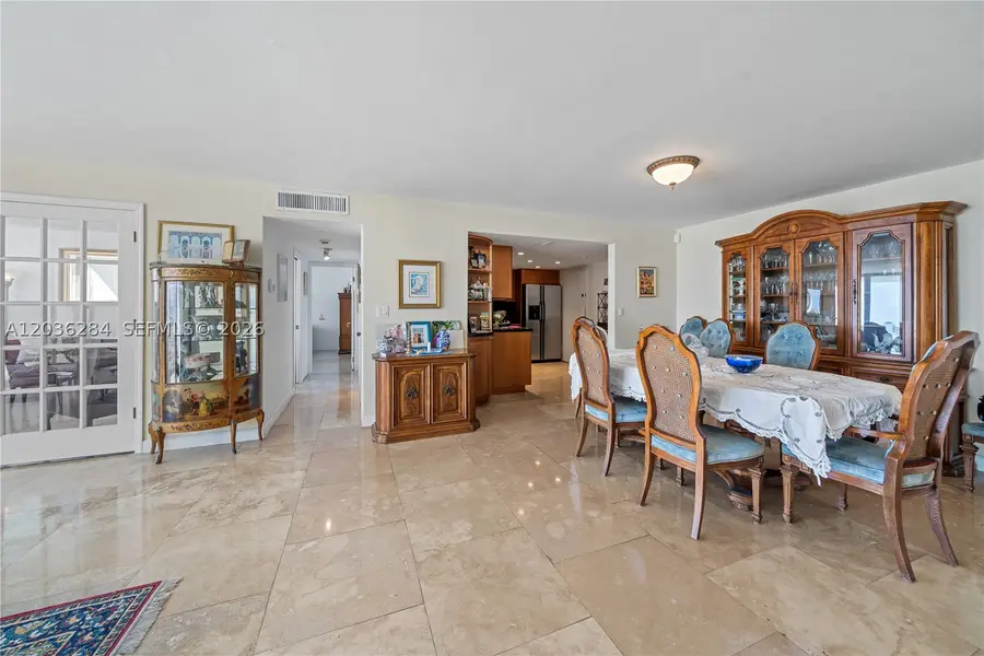 11 Island Ave #1708, Miami Beach, FL 33139 - #3