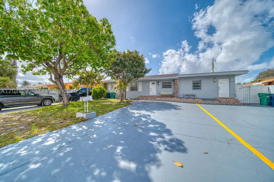 7620 - 7622 SW 21st St, Miami, FL 33155 - #2
