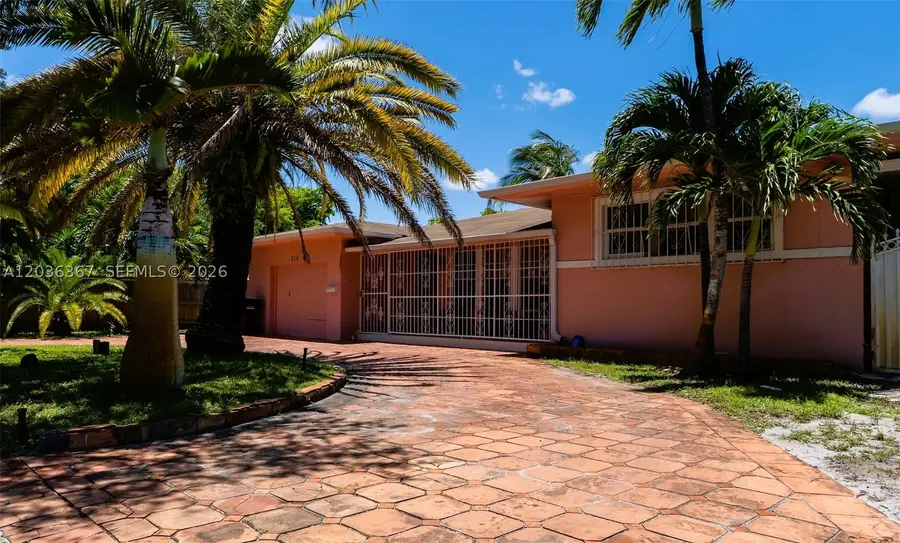 315 NW 124th St, North Miami, FL 33168 - #3
