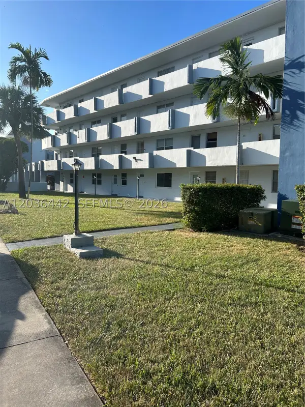 1101 NE 191st St #H401, Miami, FL 33179