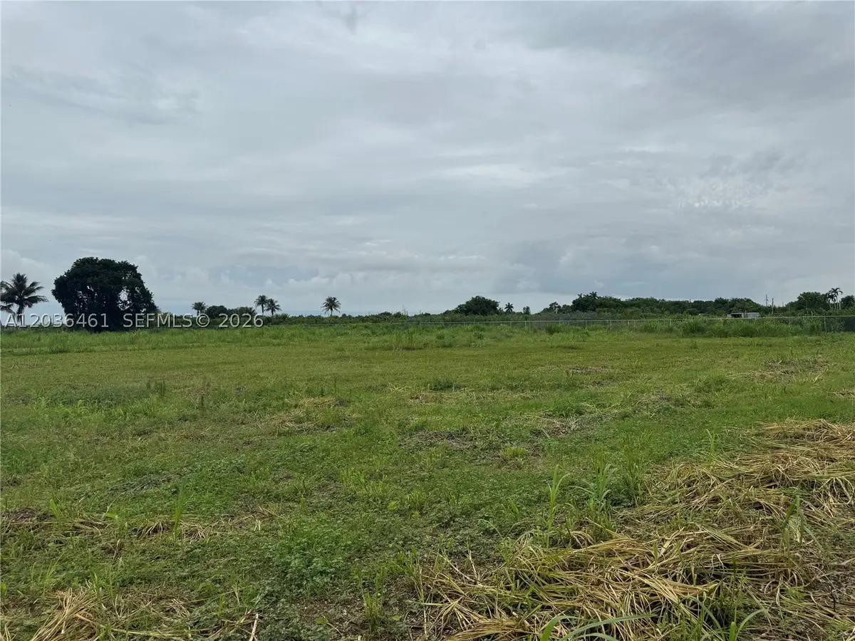 22600 SW 207th Ave, Miami, FL 33170 - #1