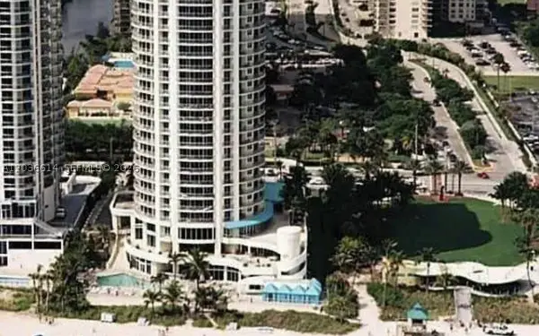 17375 Collins Ave #1008, Sunny Isles Beach, FL 33160