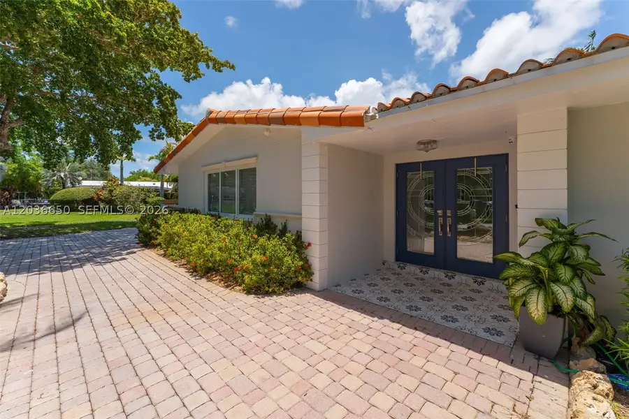 6561 Marlin Dr, Coral Gables, FL 33158 - #2