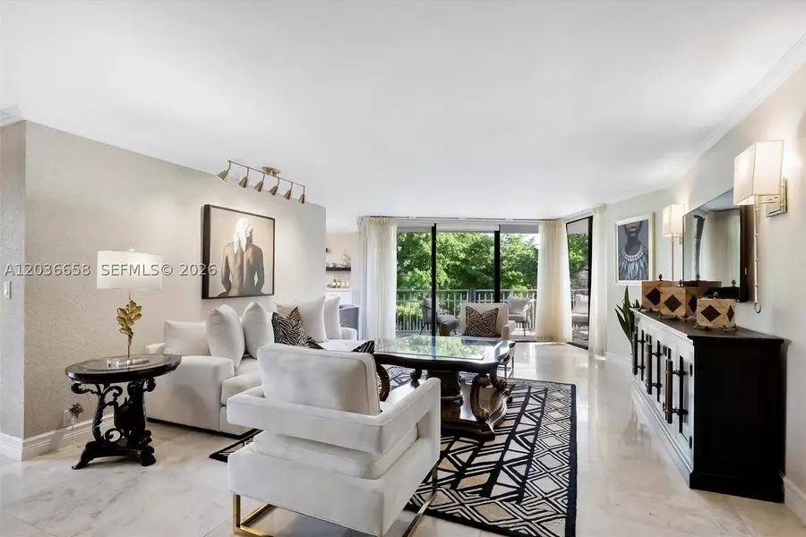 1000 Quayside Ter #411, Miami, FL 33138 - #2